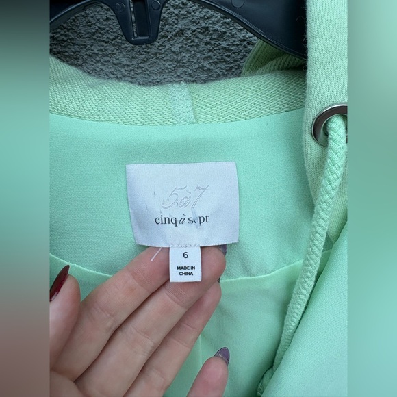 CINQ À SEPT Hooded Khloe Jacket In Green Papaya - Picture 5 of 10